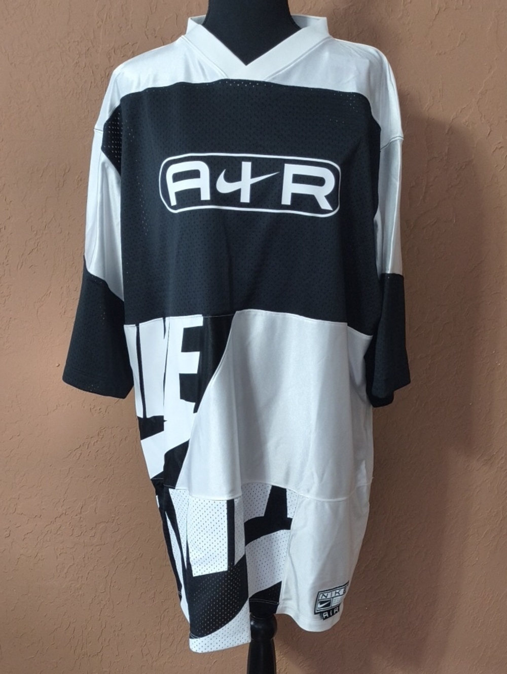NWT Nike Air Black and White Women’s Jersey Dress Oversized Large